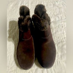 New Fuzzy Short boots